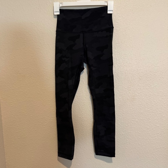 Lululemon Camo Wunder Under High-Rise Crop 23" *Full On Luxtreme - Picture 2 of 4